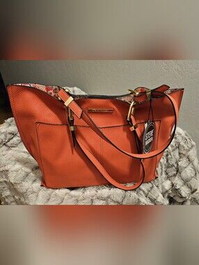 NWT Steve Madden Coral Pink Pebble Leather Tote with Makeup Purse